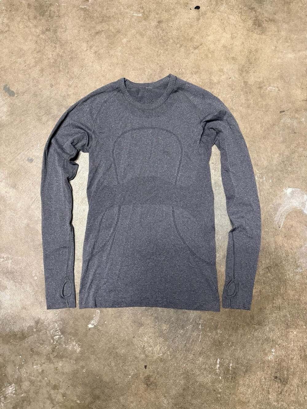 Lululemon Swiftly Tech Long Sleeve Shirt with Thumbholes